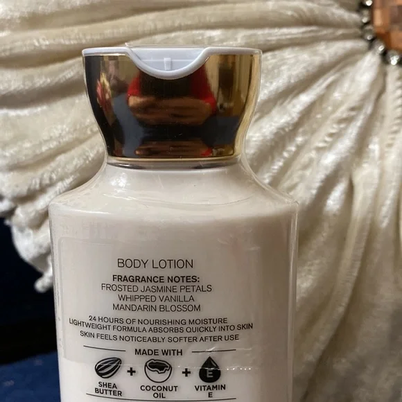 BATH & BODY WORKS SET. . . TWINKLING NIGHTS SCENT - Picture 6 of 6